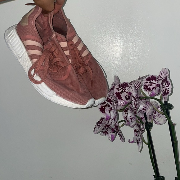ADIDAS adidas NMD R1 Raw PINK RUNNING SHOES - Picture 2 of 9